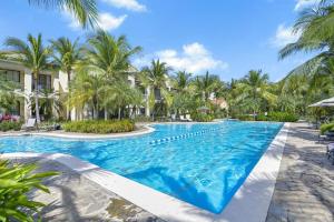 Casa Mint, Ocean Views, Pools, Gym & Beach Club