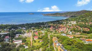 Casa Mint, Ocean Views, Pools, Gym & Beach Club