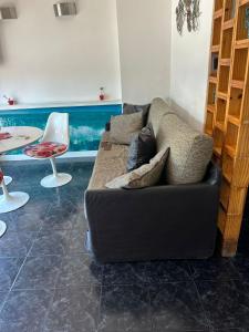 Monoambiente frente casino