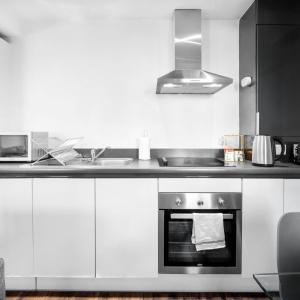 Stylish 2 Bedroom Apartment - Smart Tv - Wi-Fi Netflix 3001FS