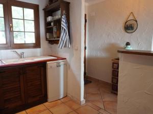 Encantadora Casa con Piscina y Vista al Mar en LEstartit - ES-323-28