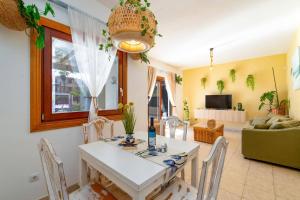 Villa Burgado Beach by Villa Plus