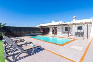 Villa Burgado Beach by Villa Plus