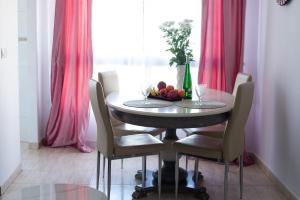 Casa de IRENE Cura Beach