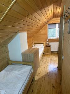 Готель White House