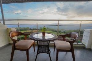 Strawberry King Resort