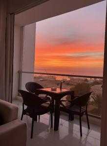 Adler-Hurghada Holiday apartment sea view rooftop pool 80m to beach