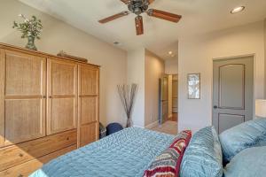 Riverfront Perch, w Balcony over the River