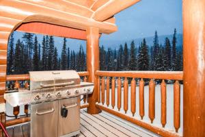 Authentic, Timber Log Cabin Perfect for Groups