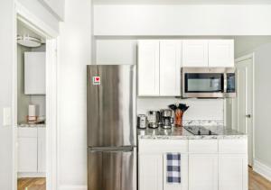 Upper West Side Furnished 1 Bedroom Apartment