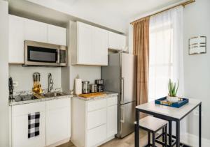 Upper West Side Furnished 1 Bedroom Apartment