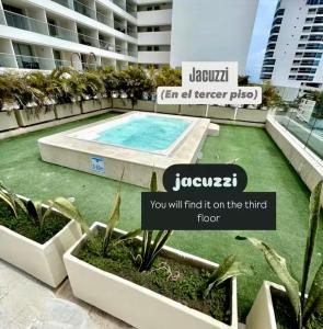 Apartasuit Resort CTG Beach con vista al mar- central 5 min aeropuerto