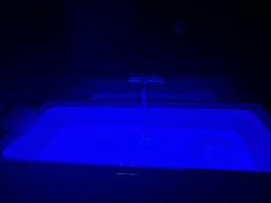 Under Trastevere stars with hydromassage