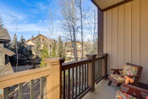 Ski-InandSki-Out! Large Arrowhead Condo with Balcony