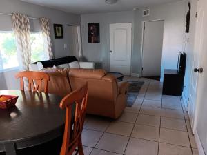 GpL 3115 B Family-Friendly Home