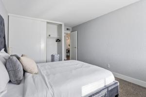 Comfortable stay near Kansas City attractions
