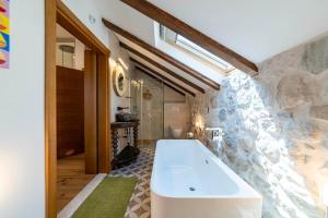 Seafront Kotor Bay View Villa NW