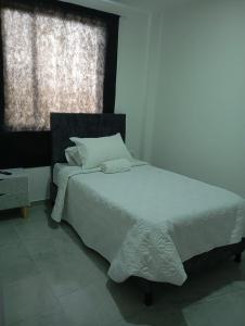 Hotel y ApartaHotel HyL Simijaca