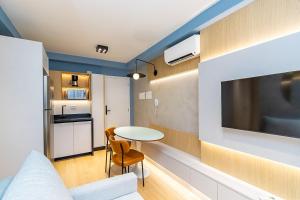 Apto de 2q, c vaga em prédio com Piscina -IBI0407