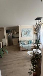 Depto privado 1D, 1B, estacionamiento y balcón