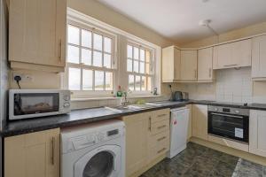 3 Bed in Drummore oc-p30213
