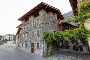 La Corte del Glicine