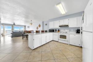 Blue Mountain Villa 2A