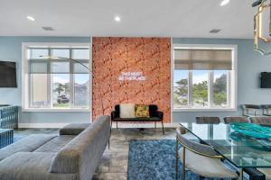 Flamingo DESTINation