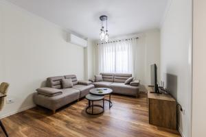 Casa Libre - 2BR in Central Durrës
