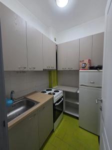 Quiet Corner Apartments, Delijorgji Tirana