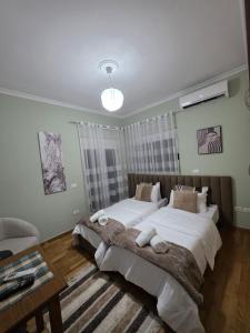 Quiet Corner Apartments, Delijorgji Tirana