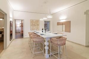 Mdr Marble Apartment with view