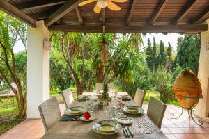 Luxury Villa Flaminia 50 mt from the beach