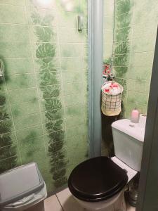 Lockable room center