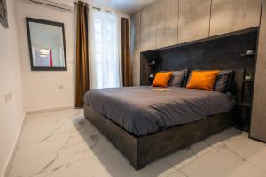 Spacious Modern 3-Bedroom Apartment in Sliema, 2-Min Walk to Seafront & Ferry