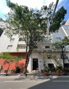 Wonderful spacious apartment Av Paulista 6 people