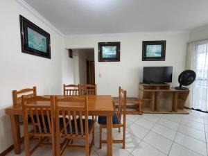 Vista Mar com Churrasqueira, Climatizado e Garagem