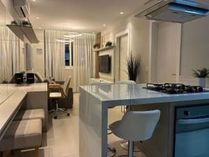 Condomínio com Piscina no Centro de Floripa - CJOs