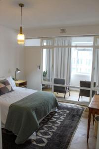 Gorgeous newly renovated apartment