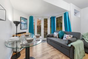 Modern 1-BDR APT By Key Light Properties Short Lets & Serviced Accommodation - Near Elephant & Castle Excellent