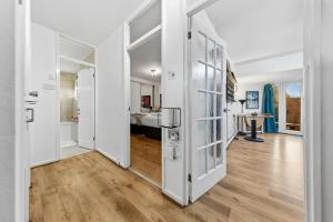 Modern 1-BDR APT By Key Light Properties Short Lets & Serviced Accommodation - Near Elephant & Castle Excellent