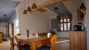 Curte la Munte - charming village house