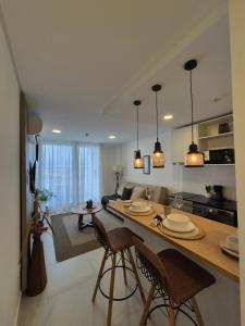 Espectacular departamento con vista al rio y playa San Jose!