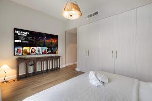 Vintage 4BR Villa at Yas Island near F1 Track