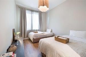 Vintage 4BR Villa at Yas Island near F1 Track