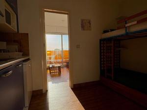 Studio 4 pers. vue mer avec Wi-Fi et terrasse - FR-1-827-39