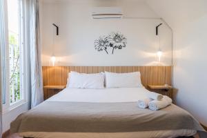 Urban Pulse Studio in Salvador Near Metro for 2