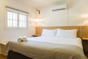 Modern 1BR Apt in Bellavista Steps from Metro