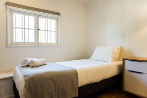 Modern 1BR Apt in Bellavista Steps from Metro