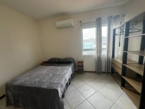 Sant Thomas Cobertura